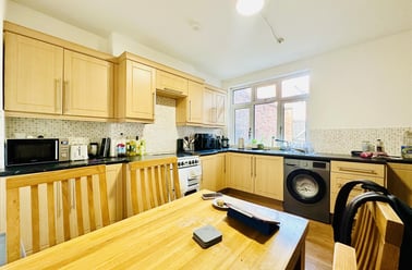Park Road, Lenton, Nottingham - Image 3